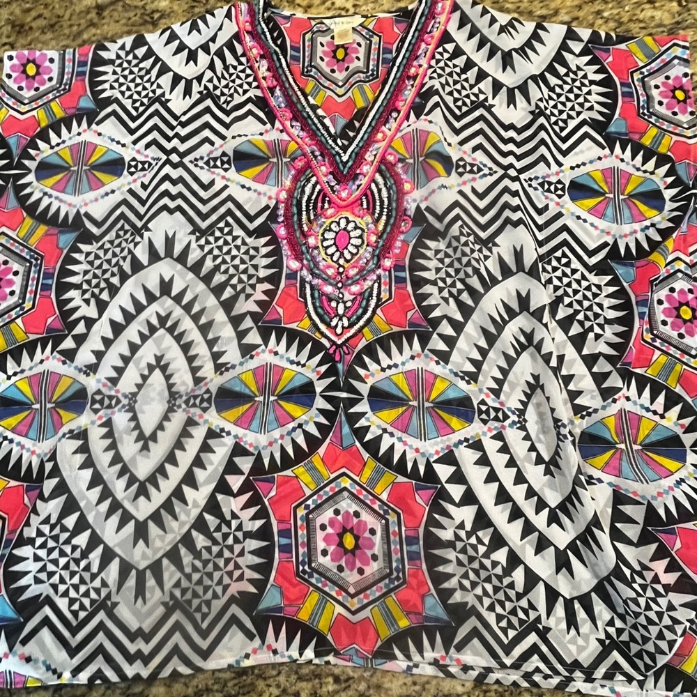 Lucky & Coco Geometric‎ Tribal Print Beaded Kaftan Top Womens Small Multicolor